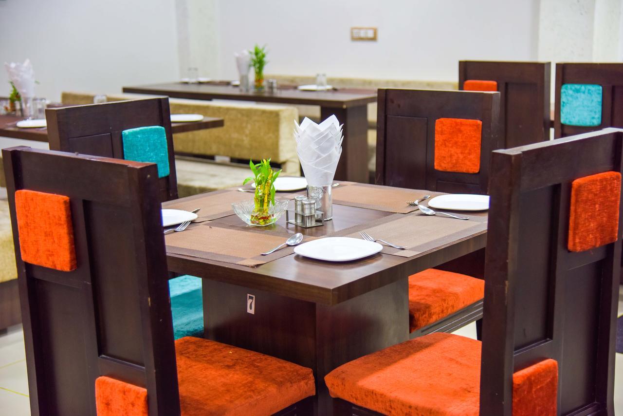 Hotel Tulsi Residency 부지 외부 사진