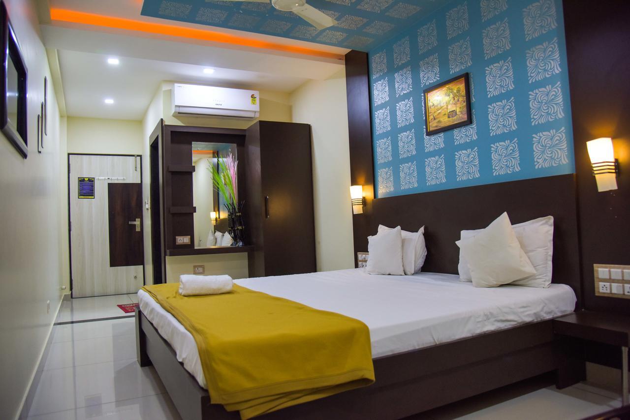 Hotel Tulsi Residency 부지 외부 사진