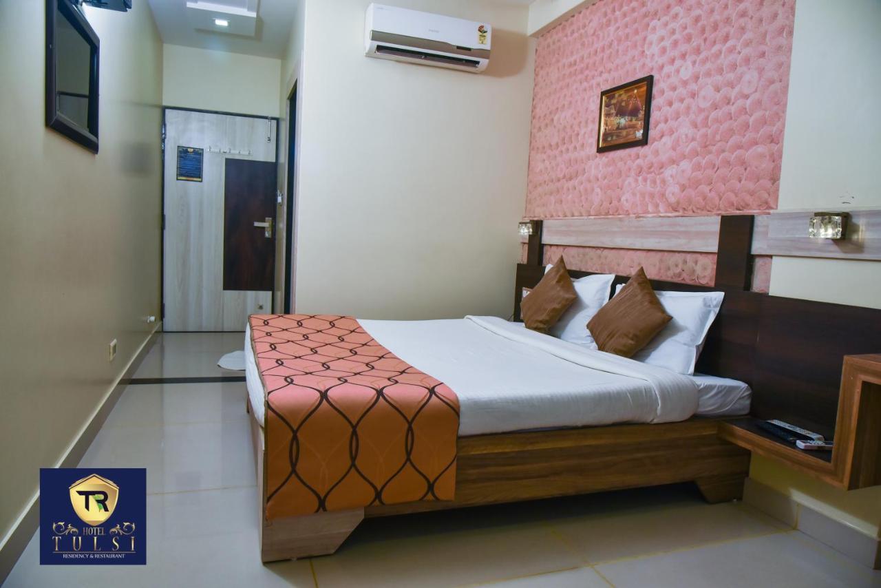 Hotel Tulsi Residency 부지 외부 사진