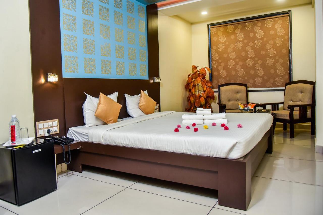 Hotel Tulsi Residency 부지 외부 사진